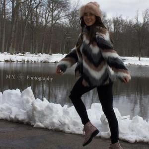 Meet your Posher, Ashley